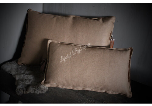 Aura Peeperkorn Aura Peeperkorn kussen Chestnut 30 x 50 cm