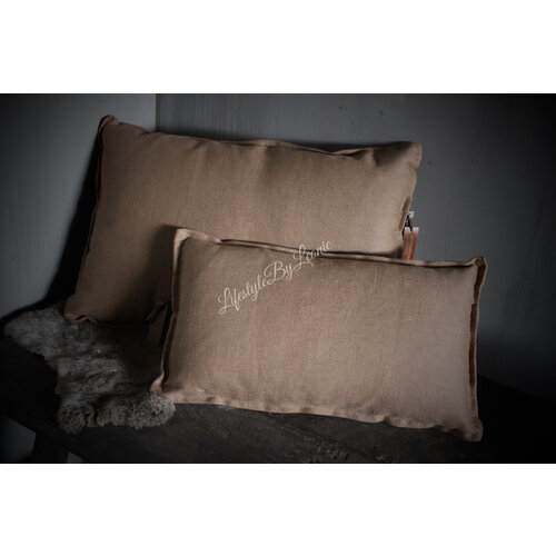 Aura Peeperkorn kussen Chestnut 30 x 50 cm 