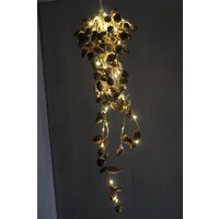 Hang festoen larix dennenappels met LED 65cm