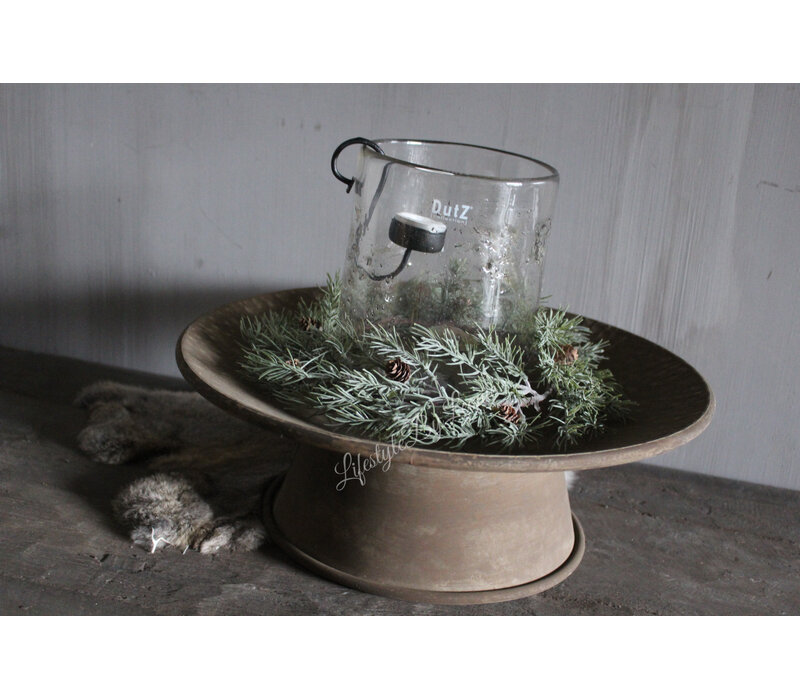 Namaak frosted cedar / pinecone krans 27cm