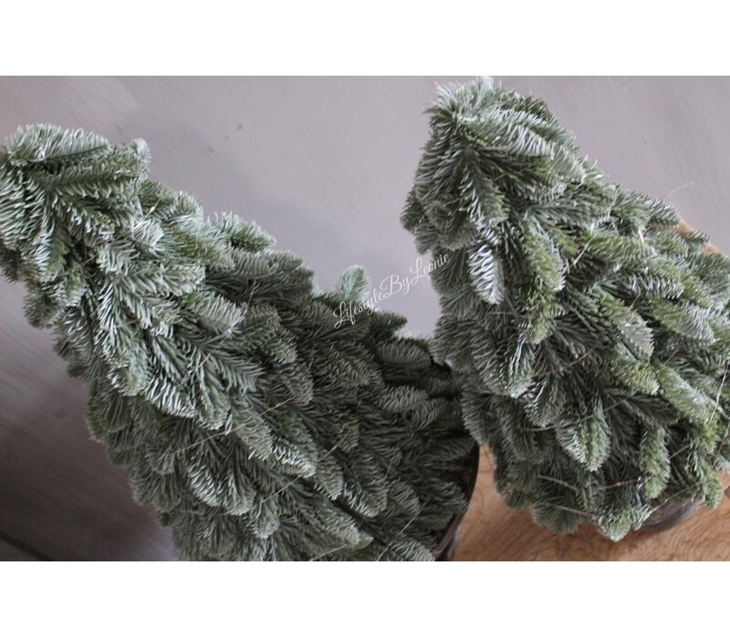 Brynxz namaak nobilis boom LED 52 cm