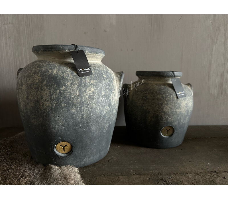 Brynxz ronde bolpot met oren Ancient clay 20 x 20 cm