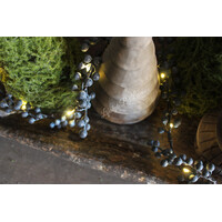 Namaak slinger / guirlande Juniper black met LED 170 cm