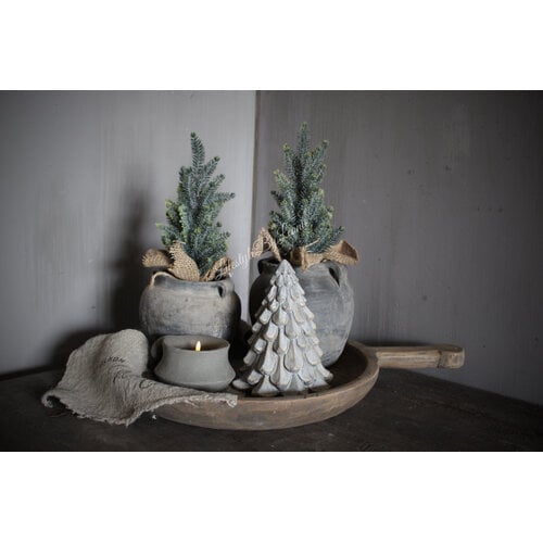 Namaak pinus boompje in jute 27 cm 