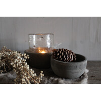 Set van 2 vergrijsde houten schaaltjes