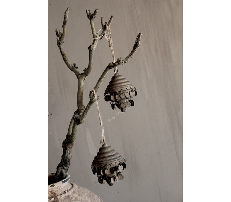 Roestige hanger Amelly 15cm