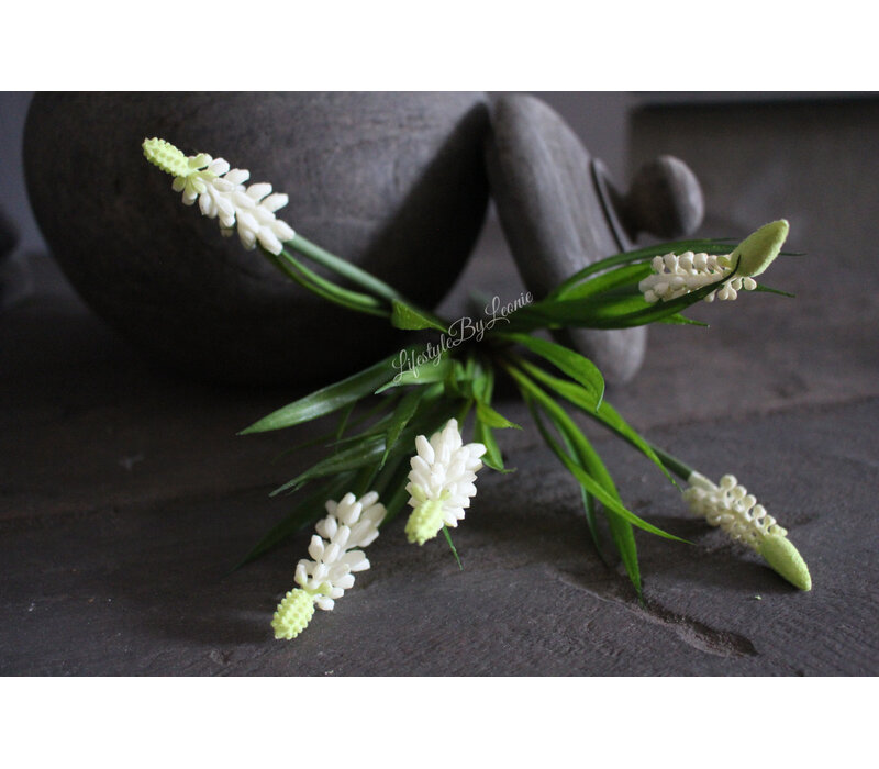 Kunst boeket / bundel druifjes met groen 26cm