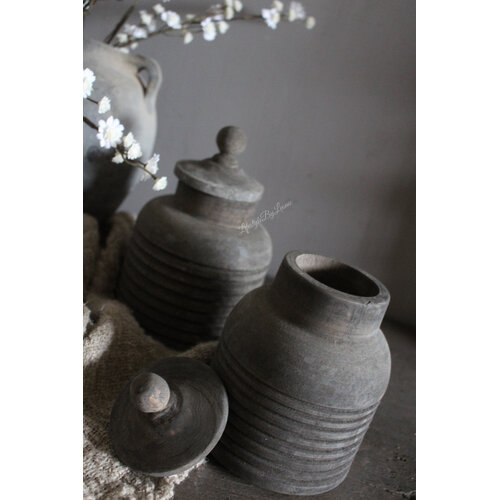 Houten kruikje met deksel Rib matteo 18cm 