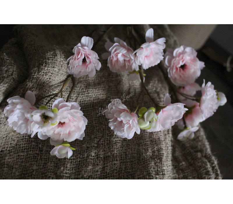 Zijden bloeiende bloesem tak Soft pink 50cm