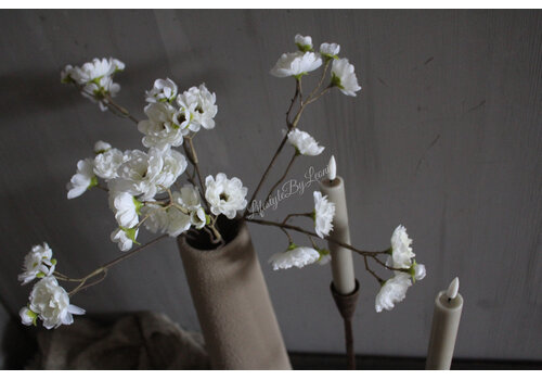 Zijden bloeiende bloesem tak Soft white 50cm