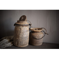 Authentieke nepalese pot met deksel