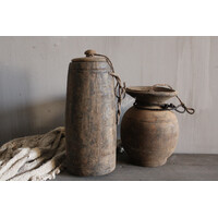 Authentieke nepalese pot met deksel