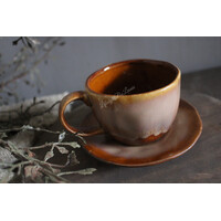 Sobere kop en schotel brown 13 cm