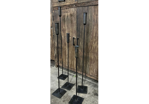 Smeedijzeren kandelaar dinerkaars 90cm