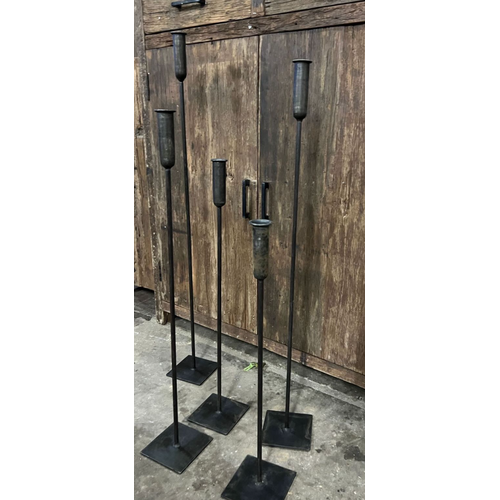 Smeedijzeren kandelaar dinerkaars 90cm 