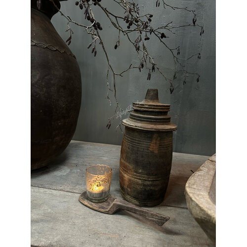Hoffz Interior authentieke Nepalese kruik met deksel 30 cm 