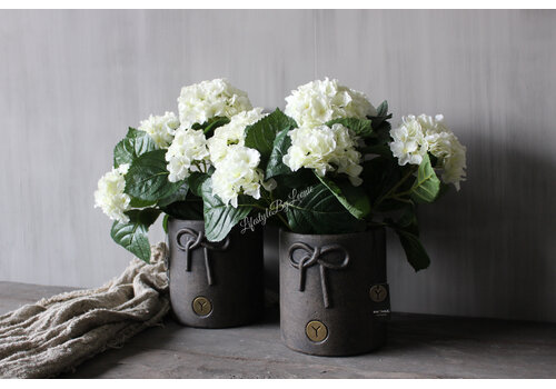 Brynxz Brynxz planter with a bow Brown 18 cm