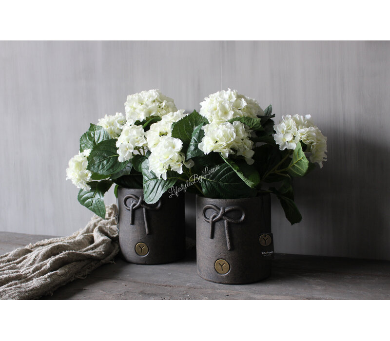 Brynxz planter with a bow Brown 18 cm