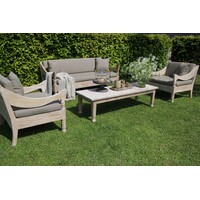 Aura Peeperkorn outdoor coffee table