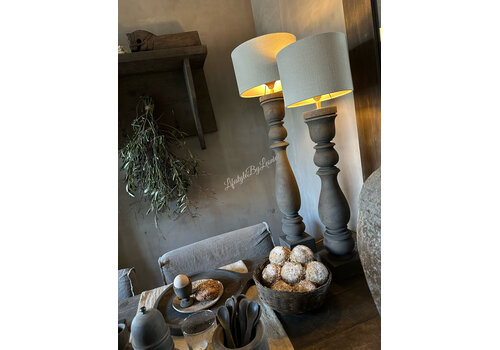 Aura Peeperkorn Aura Peeperkorn baluster lampvoet Fleur L