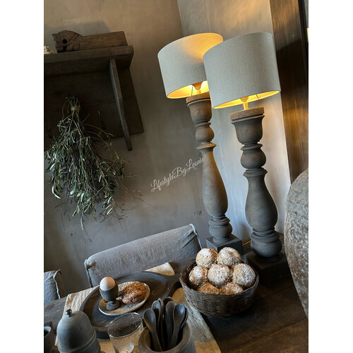 Aura Peeperkorn baluster lampvoet Fleur L 