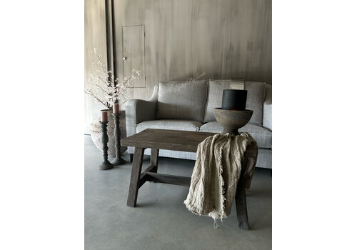 Aura Peeperkorn Aura Peeperkorn old farm (bijzet) tafeltje 80 x 40 cm