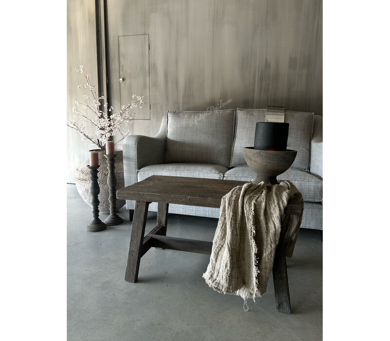 Aura Peeperkorn old farm (bijzet) tafeltje 80 x 40 cm