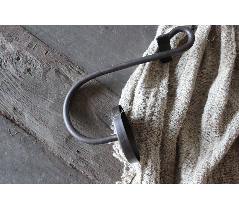 Grote metalen S kandelaar voor stompkaars 24cm