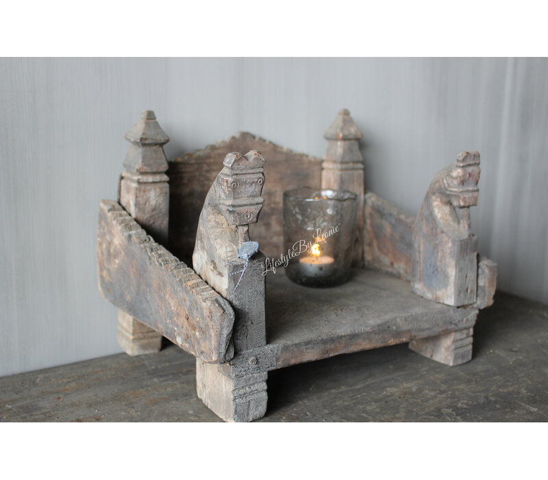 Hoffz Interior oude tempel / altaar hout