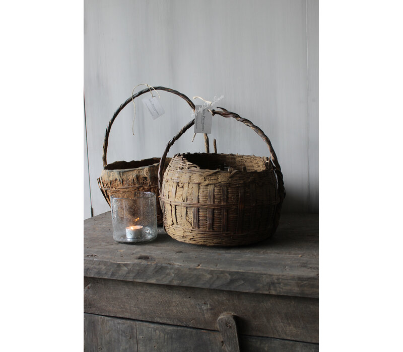 Aura Peeperkorn authentieke bamboo mand met hengsel