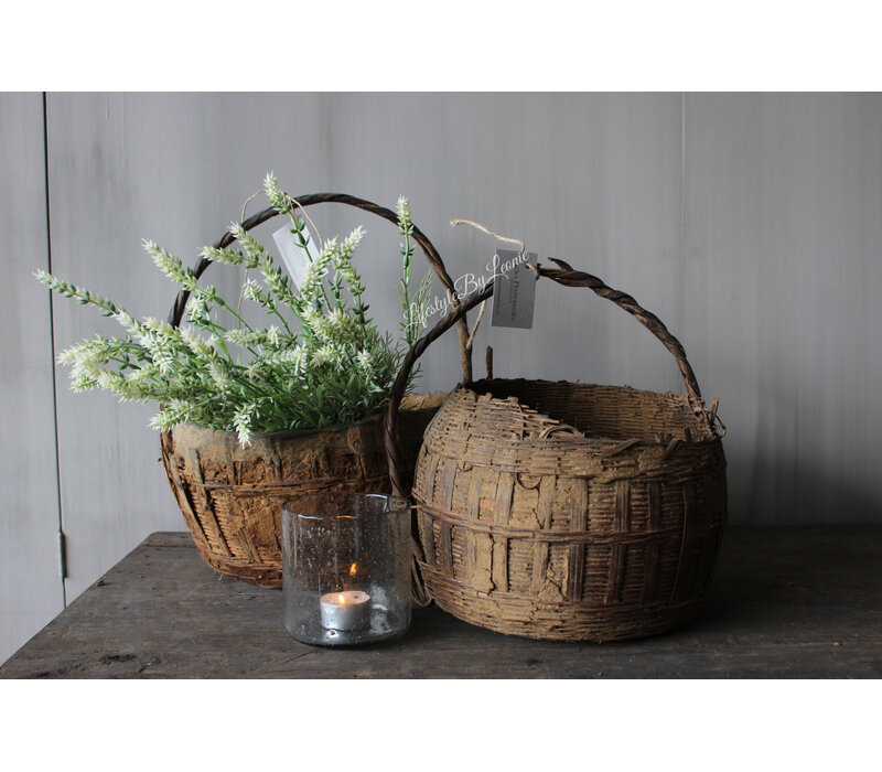 Aura Peeperkorn authentieke bamboo mand met hengsel