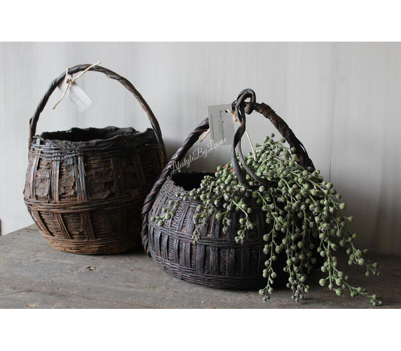 Aura Peeperkorn authentieke bamboo mand met hengsel