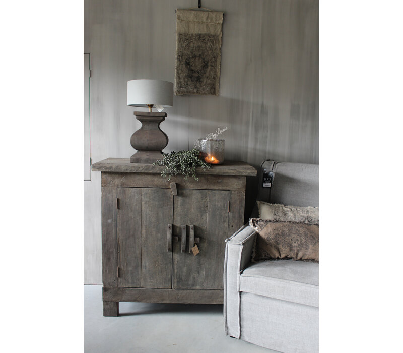 Aura Peeperkorn Old farm kabinet 100 x 100 x 45 cm