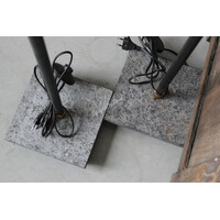 Grijs metalen vloerlamp met hardstenen voet 140 cm
