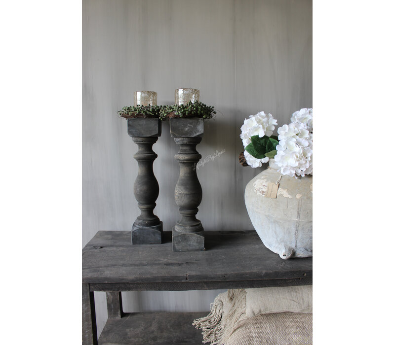 Baluster kandelaar Riley grey wash vierkant 50 x 12 cm