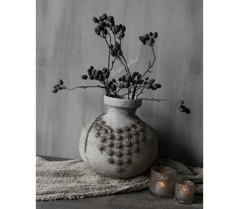 Sobere metalen kruik / pot ketting
