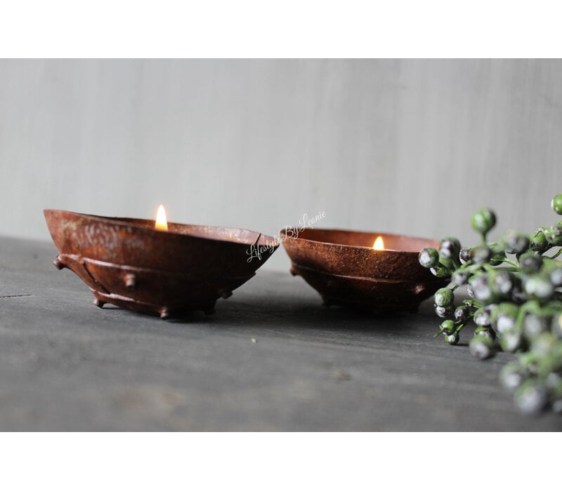 Metalen roestig waxine vuur schaaltje 8x3cm