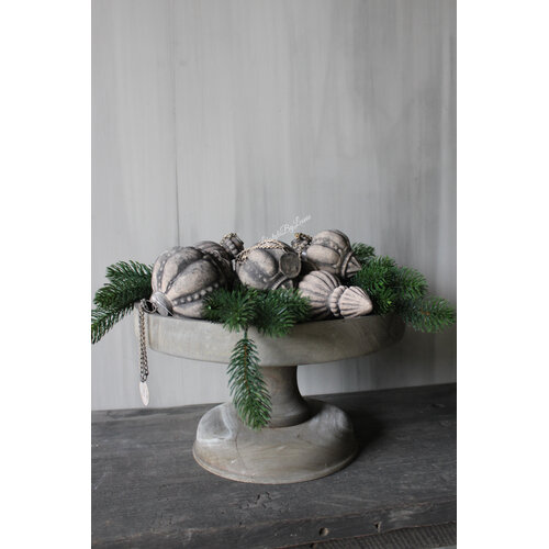 LUKSA decobal velvet taupe Ball 11 x 8,5 cm 