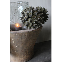 Namaak deco bol Dennenappel 16cm