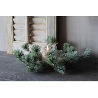 Namaak cedar krans incl windlicht 30cm