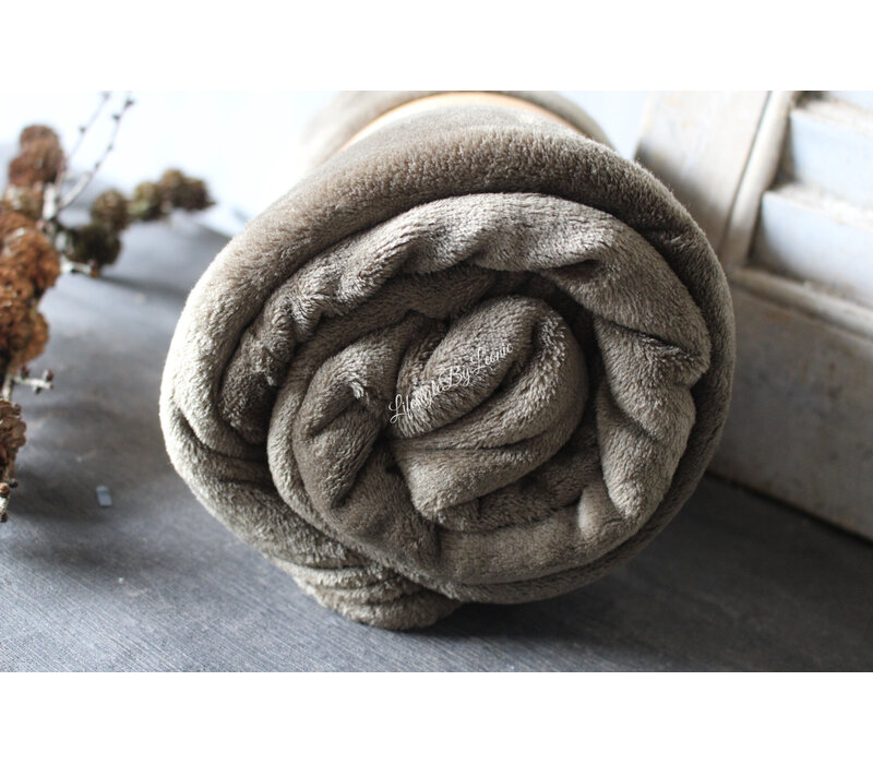 Fleece plaid Sydney Olive green 180x140cm