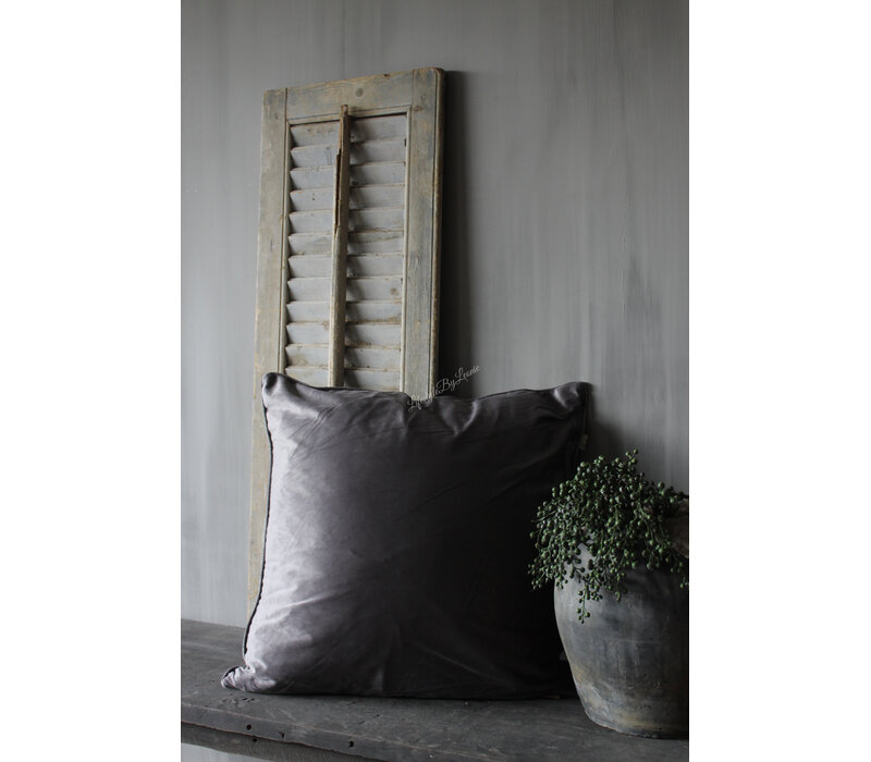 Velvet kussen Finn driftwood 60x60cm