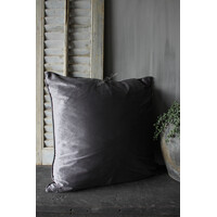 Velvet kussen Finn driftwood 60x60cm