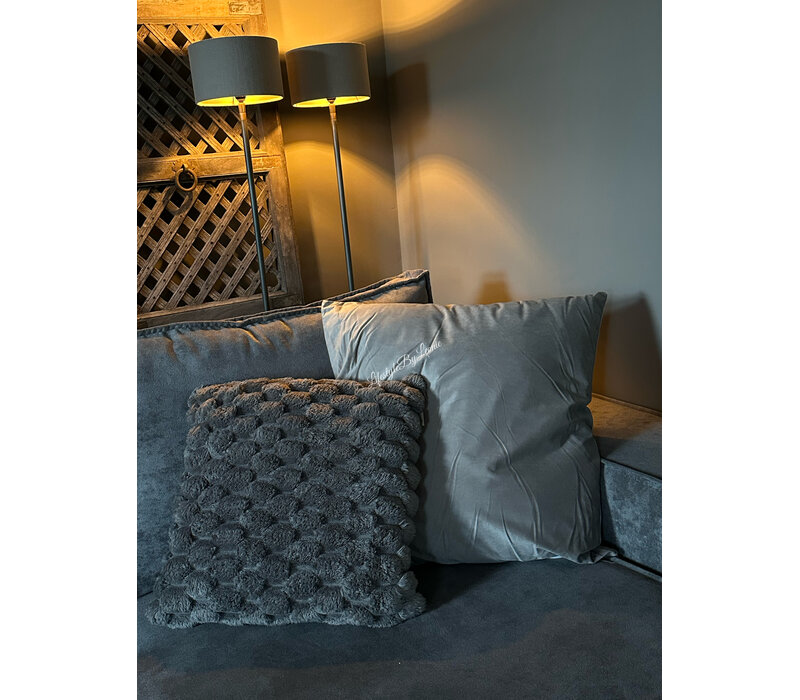 Velvet kussen Old flax 60x60cm