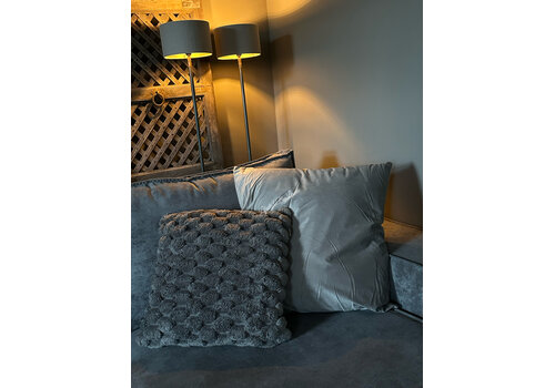 Kussen Viv fleece bont Driftwood 45 x 45 cm
