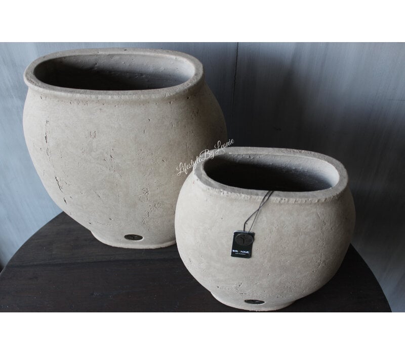 Brynxz ovale pot tall Taupe 32x17x36cm