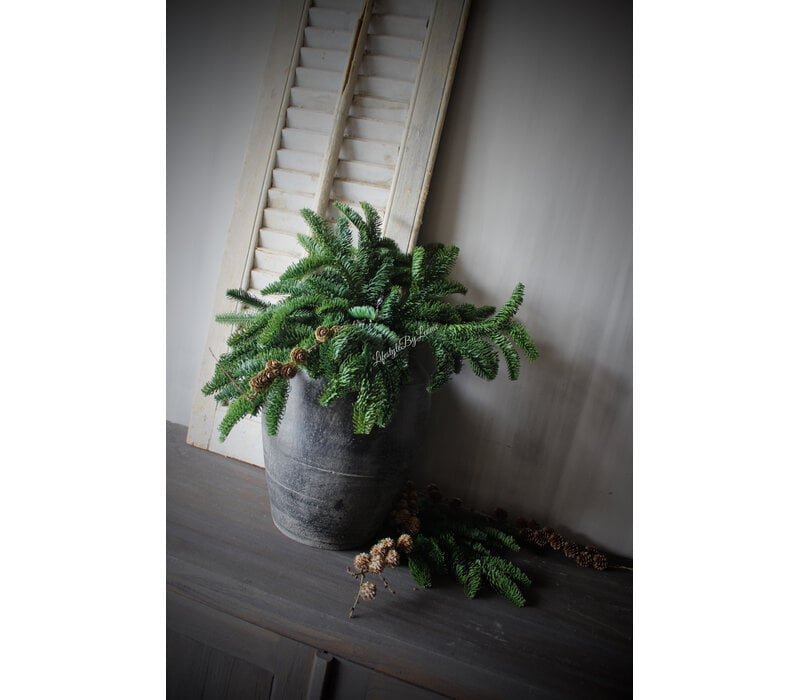 Namaak groene dennentak 47 cm