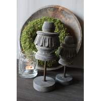 Aura Peeperkorn ornament on stand