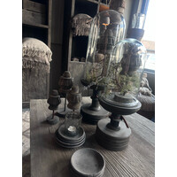 Aura Peeperkorn ornament on stand