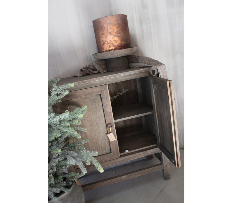 Luksa kast Jort 90x80x45cm